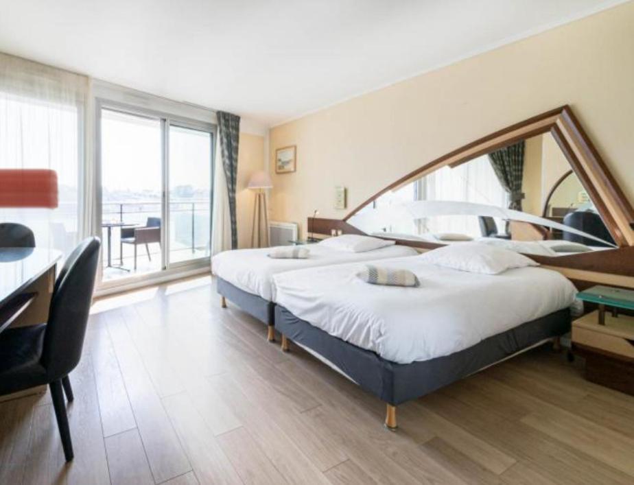 Le Crystal Dinard Plage 外观 照片
